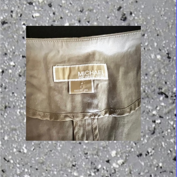 Michael Kors Tan Khaki / Cargo Style Snap Up
Short Sleeve Jacket Shirt - Picture 5 of 5